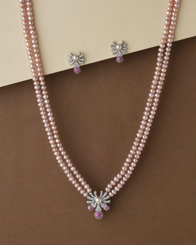 women's crystal pendant necklace -Floral Pearl Necklace Set