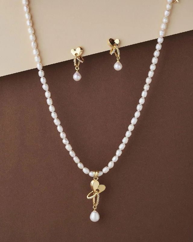 women's flower necklace -Elegant Real Pearl Necklace Set