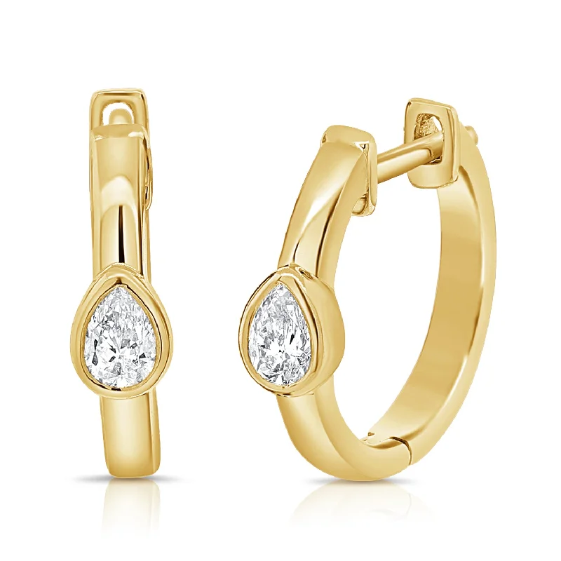 women's eco-friendly earrings -14K DIAMOND SOLITAIRE FASHION HUGGIE