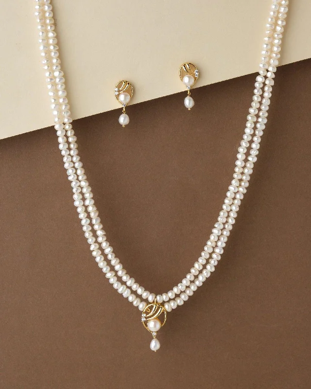 women's star necklace -Elegant Pearl Necklace Set