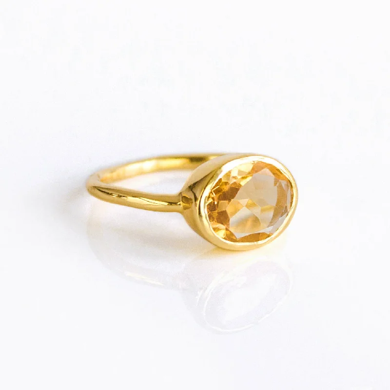 women's engagement ring with geometric shapes -Champagne Citrine Oval Ring : November Birthstone