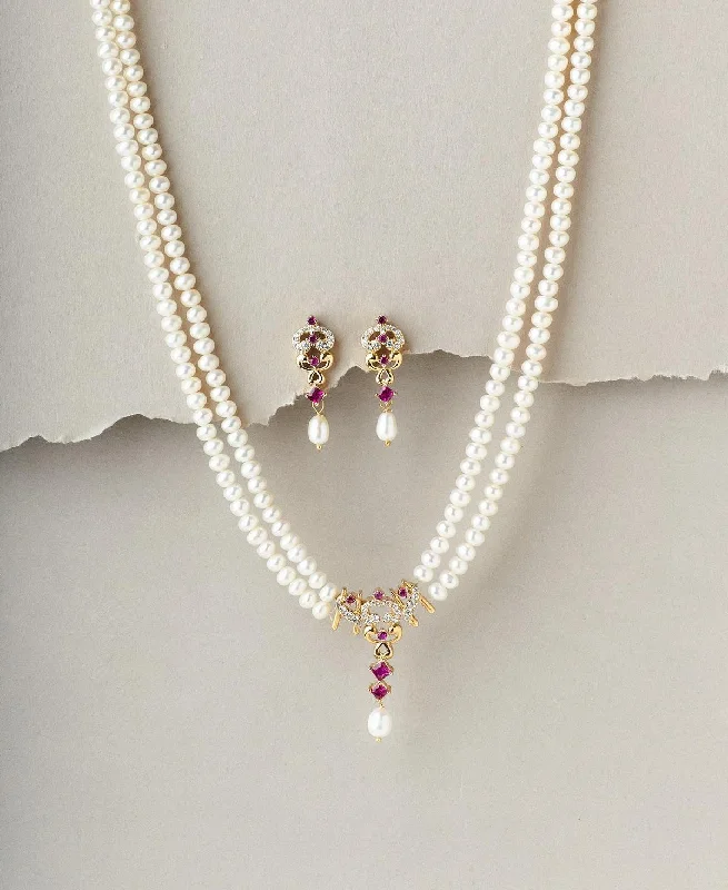 women's long chain necklace -Exquisite Pearl Necklace Set