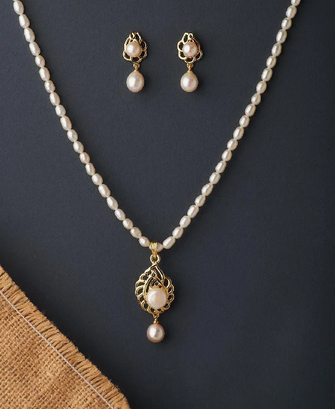 women's box chain necklace -Elegant Real Pearl Necklace Set