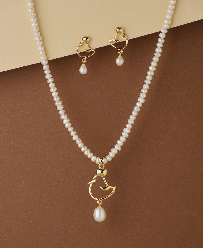 women's engraved necklace -Elegant Real Pearl Necklace Set