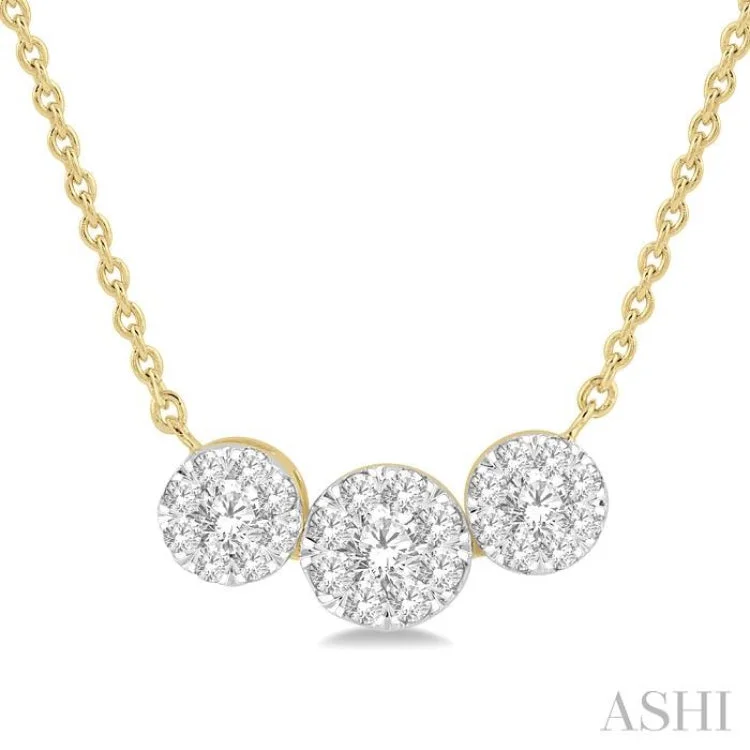 women's pendant chain necklace -1/3 Ctw Triple Circle Lovebright Round Cut Diamond Necklace in 14K Yellow and White Gold