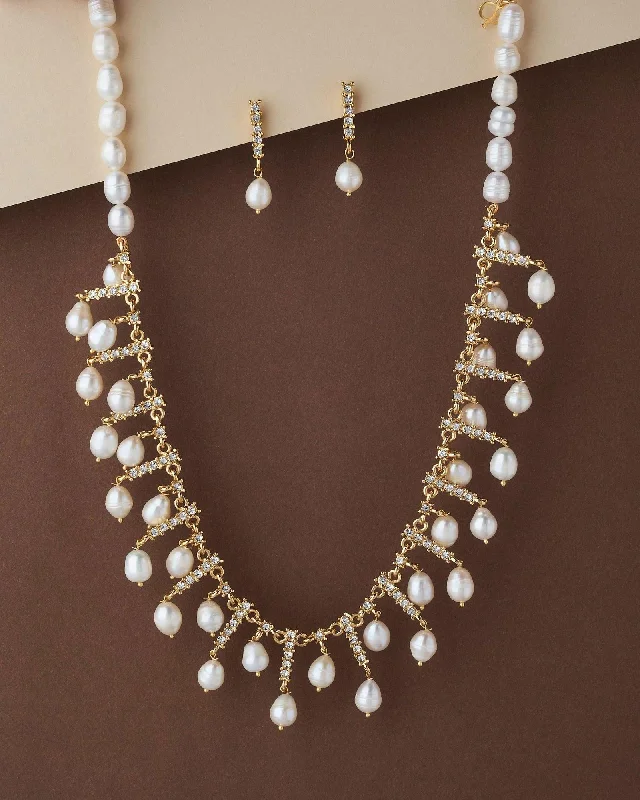 women's crystal necklace -Exquisite Real Pearl Necklace Set