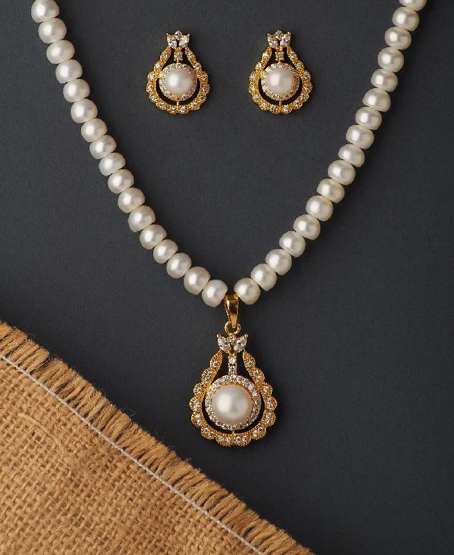 women's floral pendant necklace -Elegant Real Pearl Necklace Set