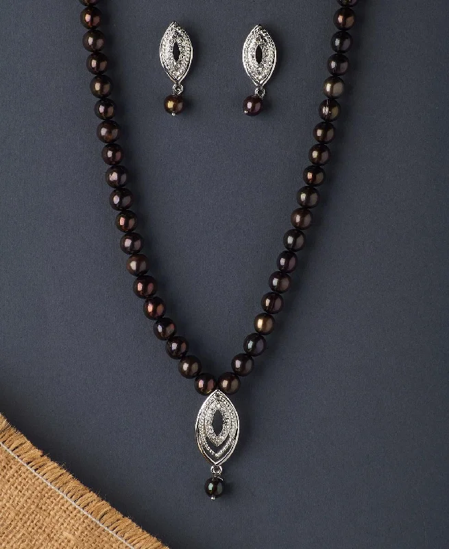 women's moonstone necklace -Fashionable Pearl Necklace Set