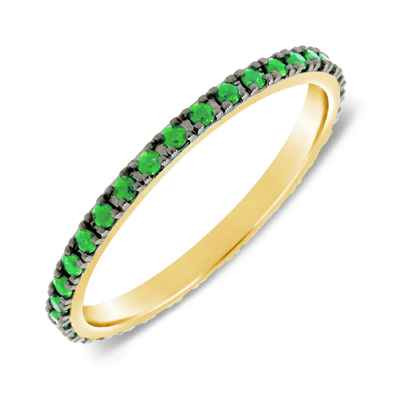 women's engagement ring with princess cut diamond -Elegant 14K Gold Green Tsavorite Eternity Ring