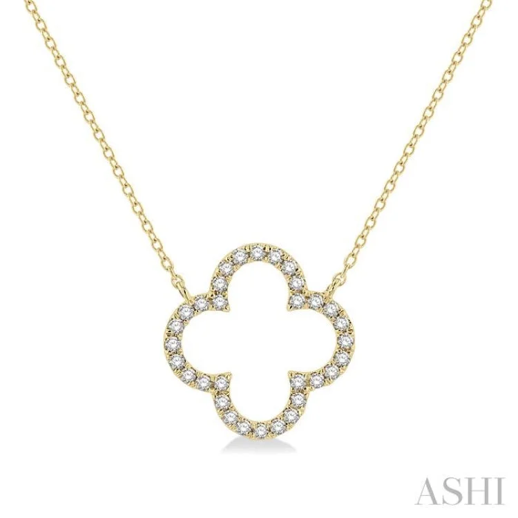 women's butterfly necklace -1/4 Ctw Clover Round Cut Diamond Necklace in 14K Yellow Gold