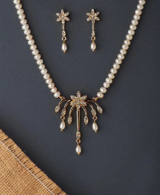 women's custom necklace -Exquisite Real Pearl Necklace Set