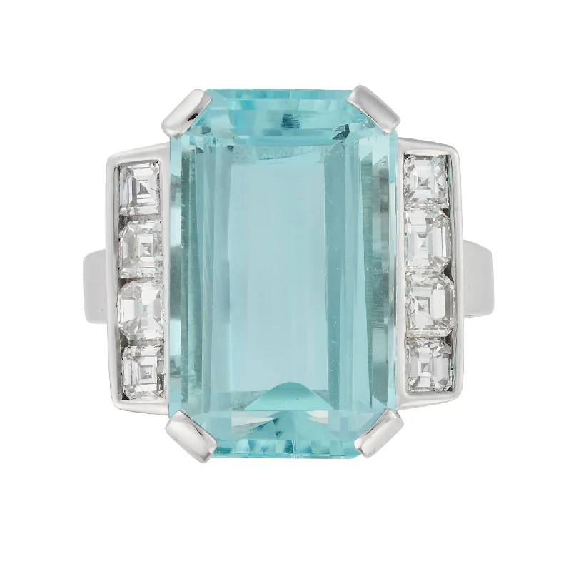 women's engagement ring with antique-inspired design -70s Aquamarine Platinum Ring