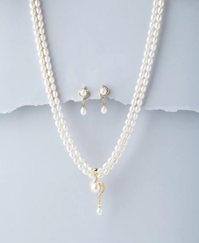 women's pendant chain necklace -Elegant Pearl Necklace Set