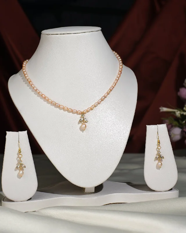 women's birthstone necklace -Cute Pearl Necklace Set