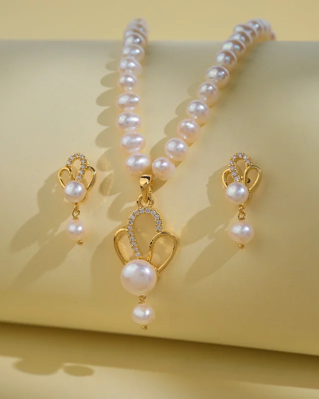 women's diamond heart necklace -Elegant Pearl Necklace Sets