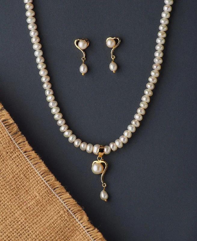 women's star charm necklace -Elegant Real Pearl Necklace Set