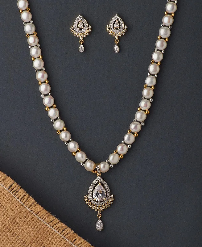 women's boho necklace -Floral Pearl Necklace Set