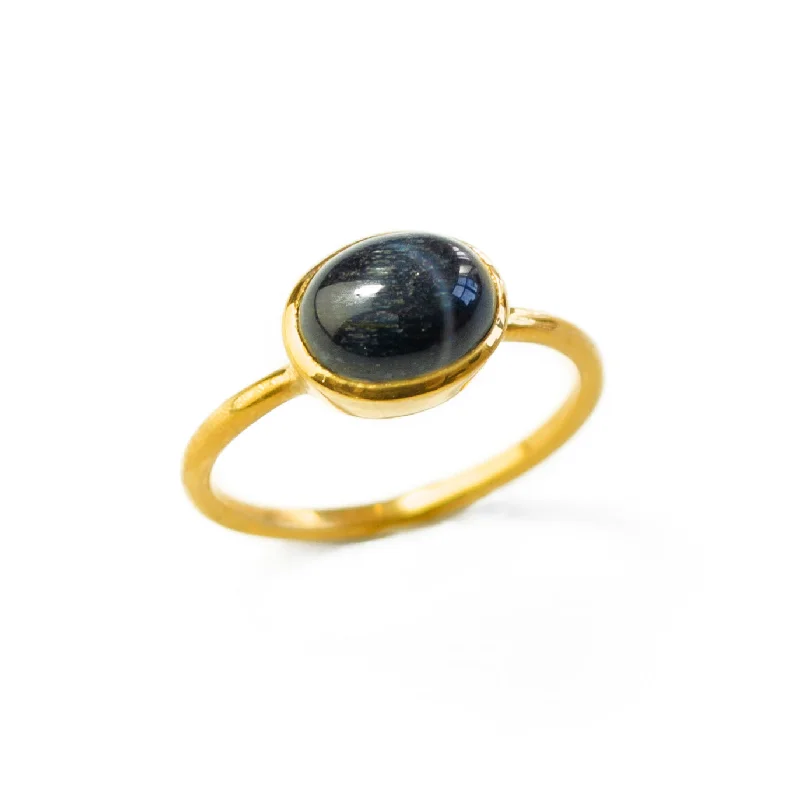 women's engagement ring with cushion-shaped diamond -Oval Black Tiger Eye Cabochon Ring