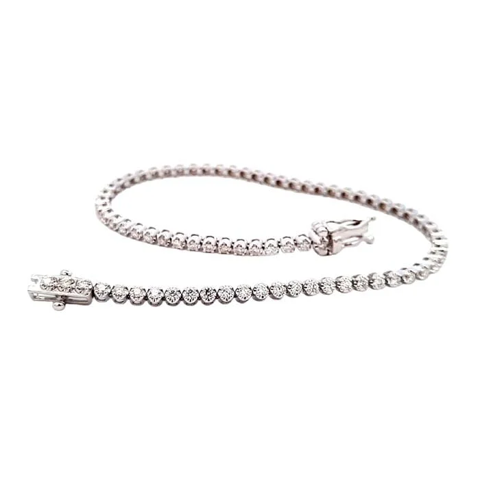 women's beaded bracelet -Mountz Collection 1.0CTW 7" Illusion Set Diamond Straightline Bracelet in 14K White Gold