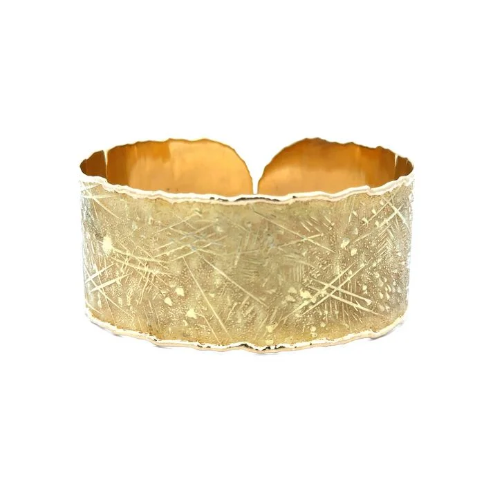 women's magnetic bracelet -Estate 26MM Embossed Cuff Bracelet in 18K Yellow Gold