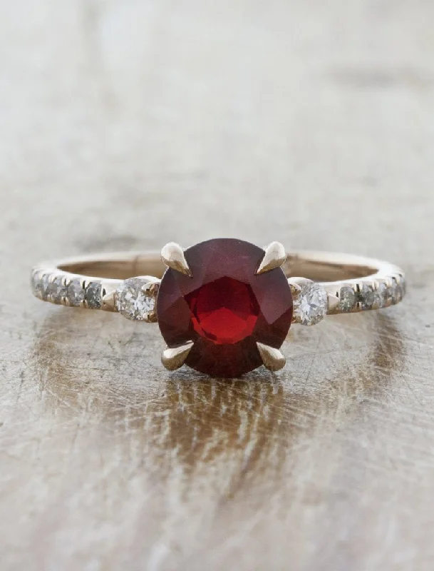 bespoke engagement rings -Delilah - Ruby