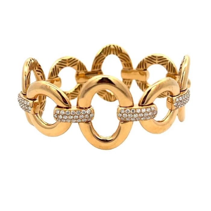 women's stacking bangles -Antonio Papini Oval and Round Link Stretch Bracelet with Diamonds in 18K Yellow Gold