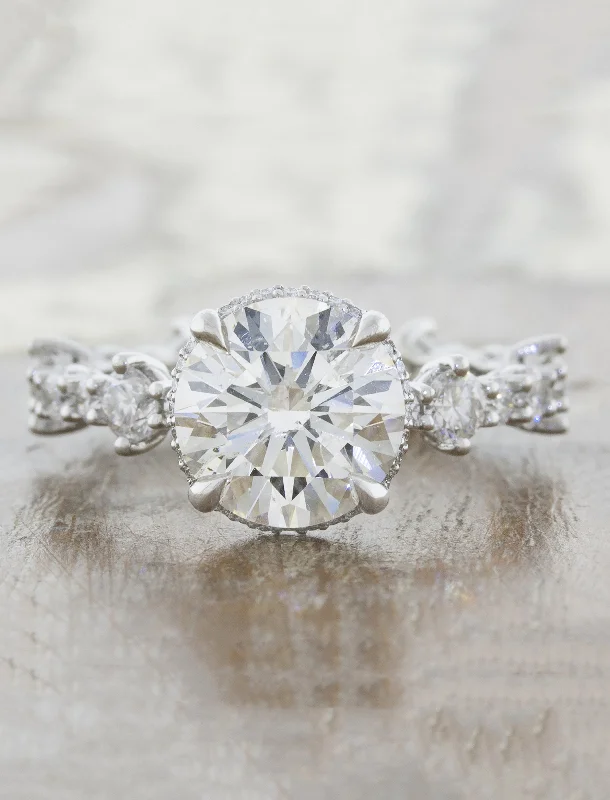 elegant engagement rings -Caterina - Round