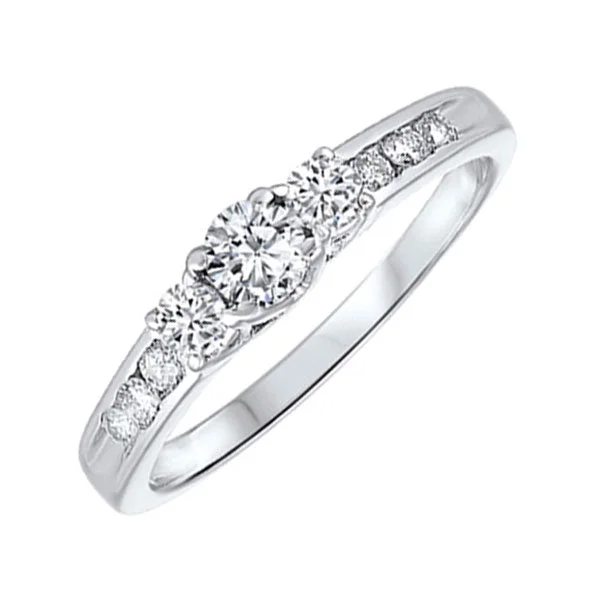 heirloom engagement rings -14KT WHITE GOLD DIAMOND (1/2CTW) RING