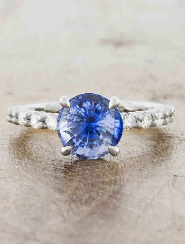 statement engagement rings -Leonis