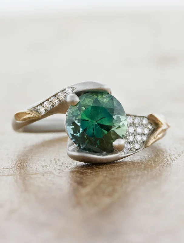 eco-friendly engagement rings -Pria