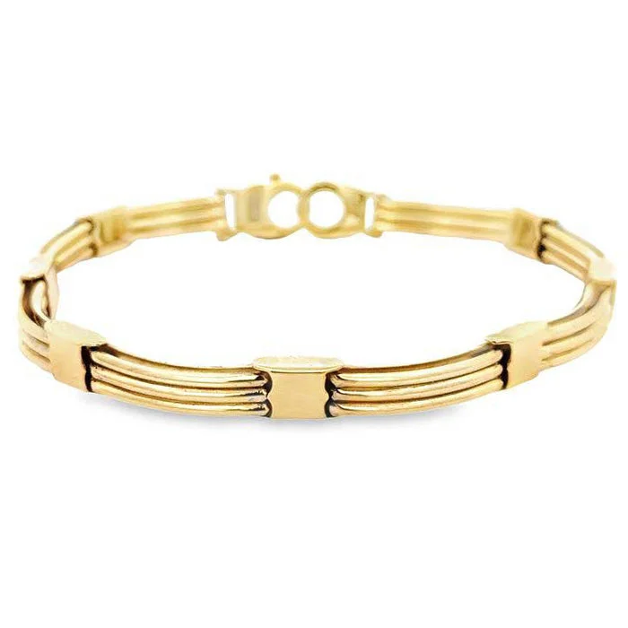 women's engraved bangle -Estate 8” Ribbed Curved Bar Link Bracelet in 14K Yellow Gold